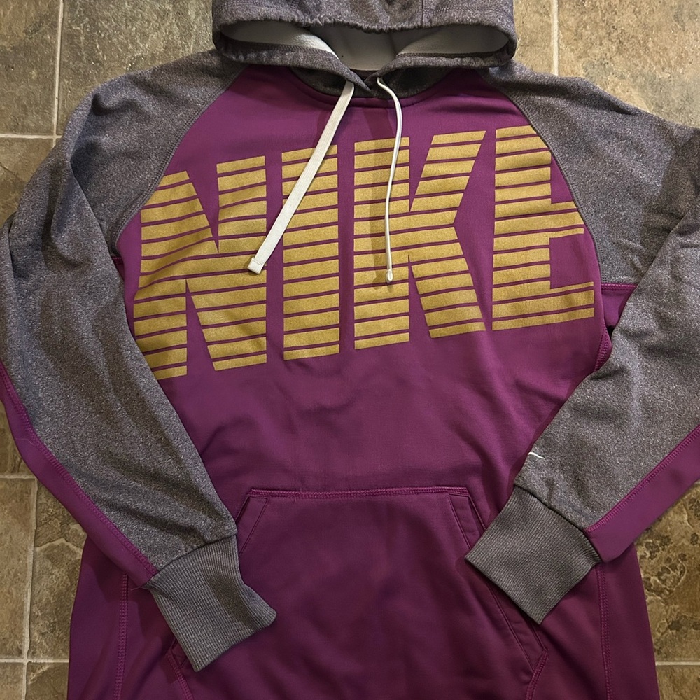 Nike Women's Hoodie in Purple and Gold
